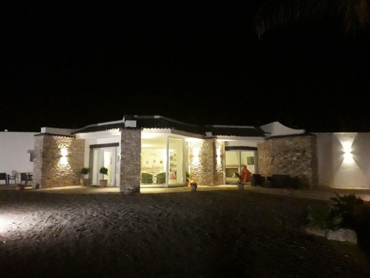 Villa Minerva Family Relais Алеціо Екстер'єр фото