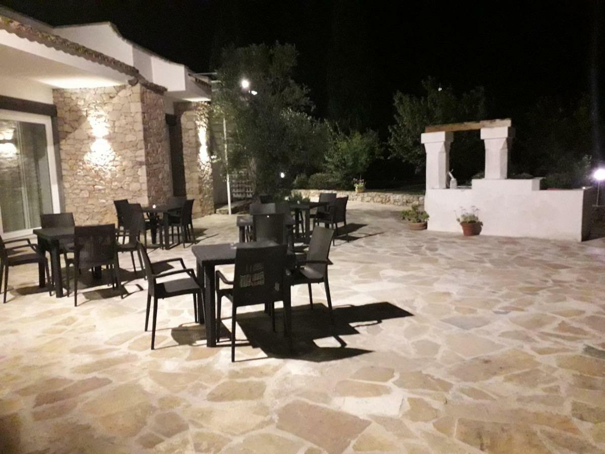 Villa Minerva Family Relais Алеціо Екстер'єр фото
